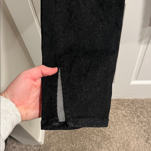 FRAME Le High Skinny in Corvo Slit Black Color Size 31 - Picture 4 of 8